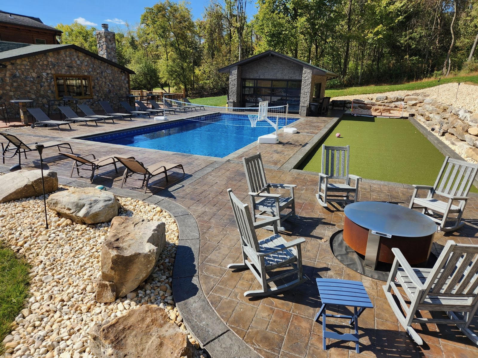 Custom concrete hillside steps with curved walkway